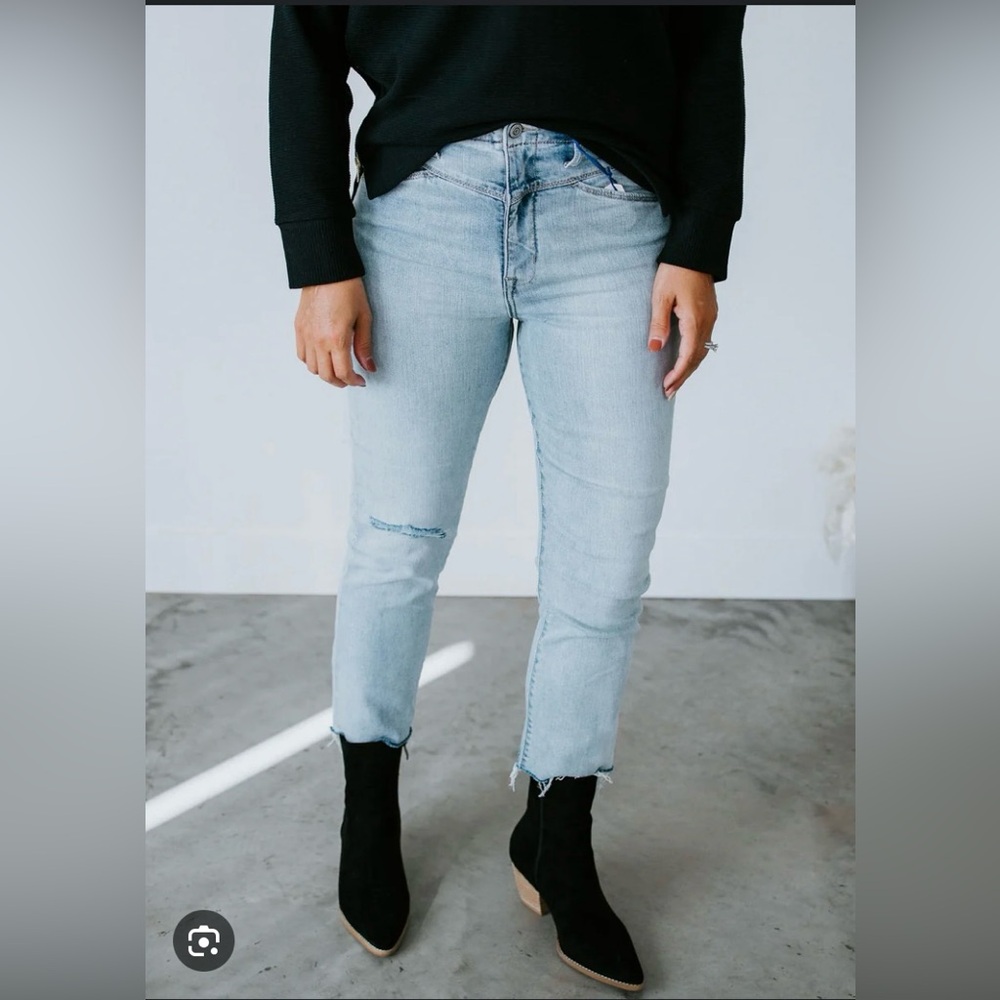 Eunina ankle straight jeans